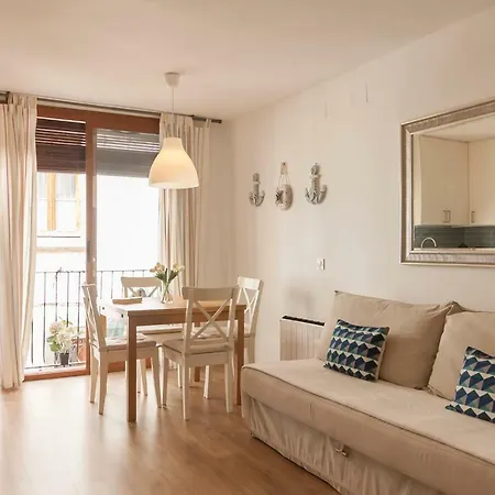 Holiday home Lets Holidays Centric House With Parking
